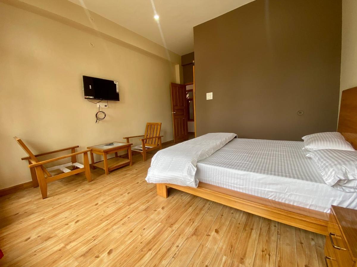 Hotel Mansarovar Inn Munsyari Exterior photo
